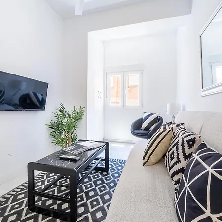 Trendy Homes Alfarerias
